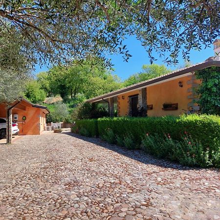 Casa Vacanza Centro Sardegna Sorgono Εξωτερικό φωτογραφία