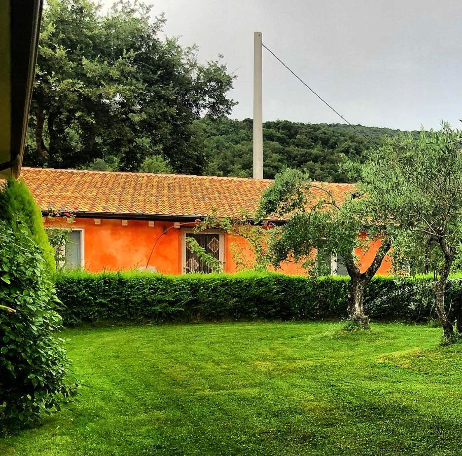 Casa Vacanza Centro Sardegna Sorgono Εξωτερικό φωτογραφία
